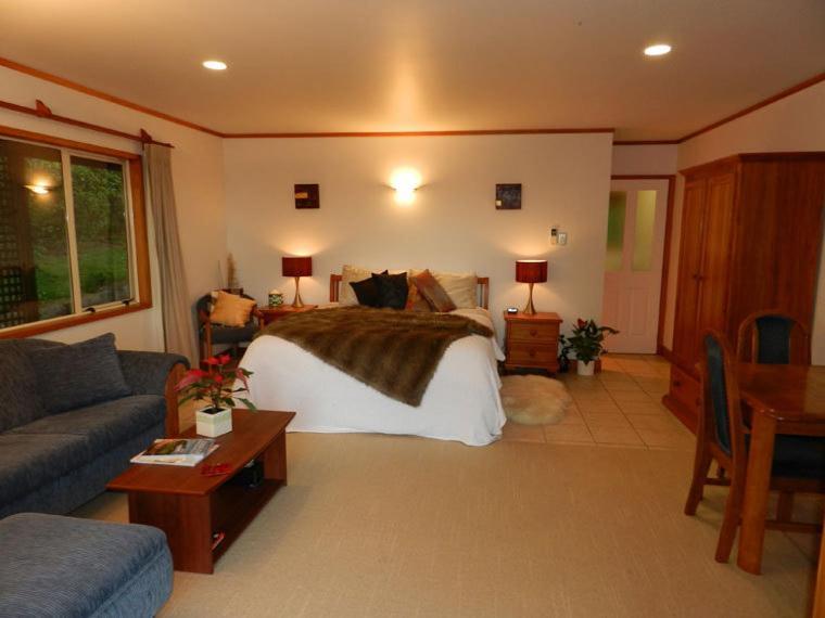 Puketotara Lodge ケリケリ 部屋 写真